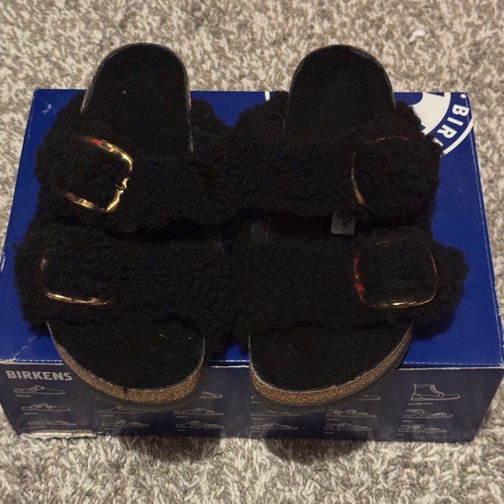 Birkenstock Black Shearling Big Buckle Sandals Sz 40